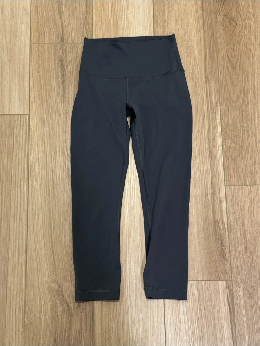 Lululemon Wunder Under Crop Hi-Rise Leggings Size 4